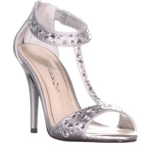 Caparros Esther Open Toe Metallic Jeweled Heels T-Strap Pumps in Silver Size 7.5
